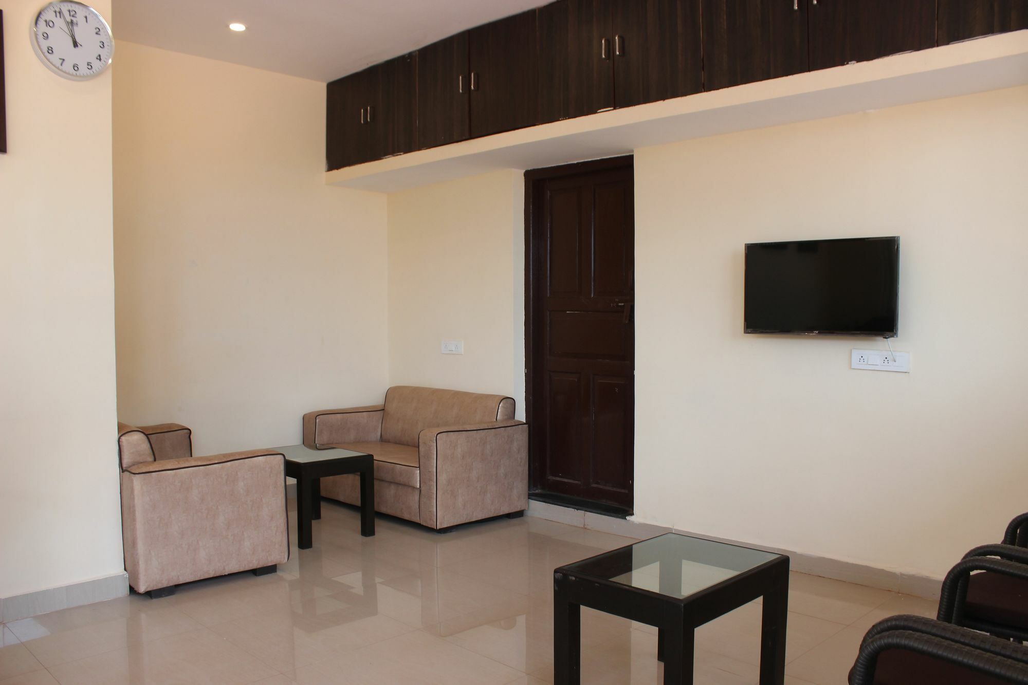 Fabexpress 29 Beach House, Morjim Beach Exterior foto